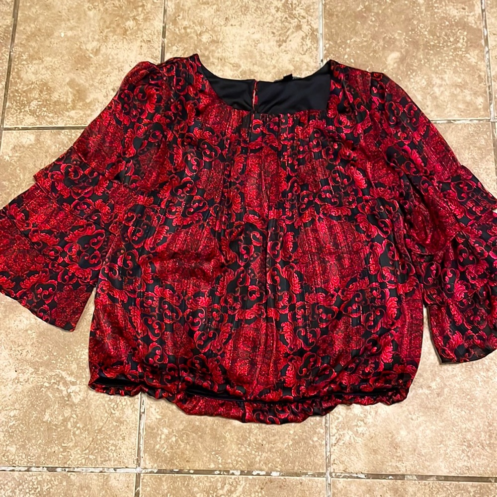 Woman’s ruffle sleeve blouse